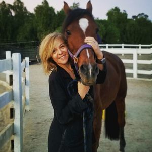 Meet your Posher, Connie